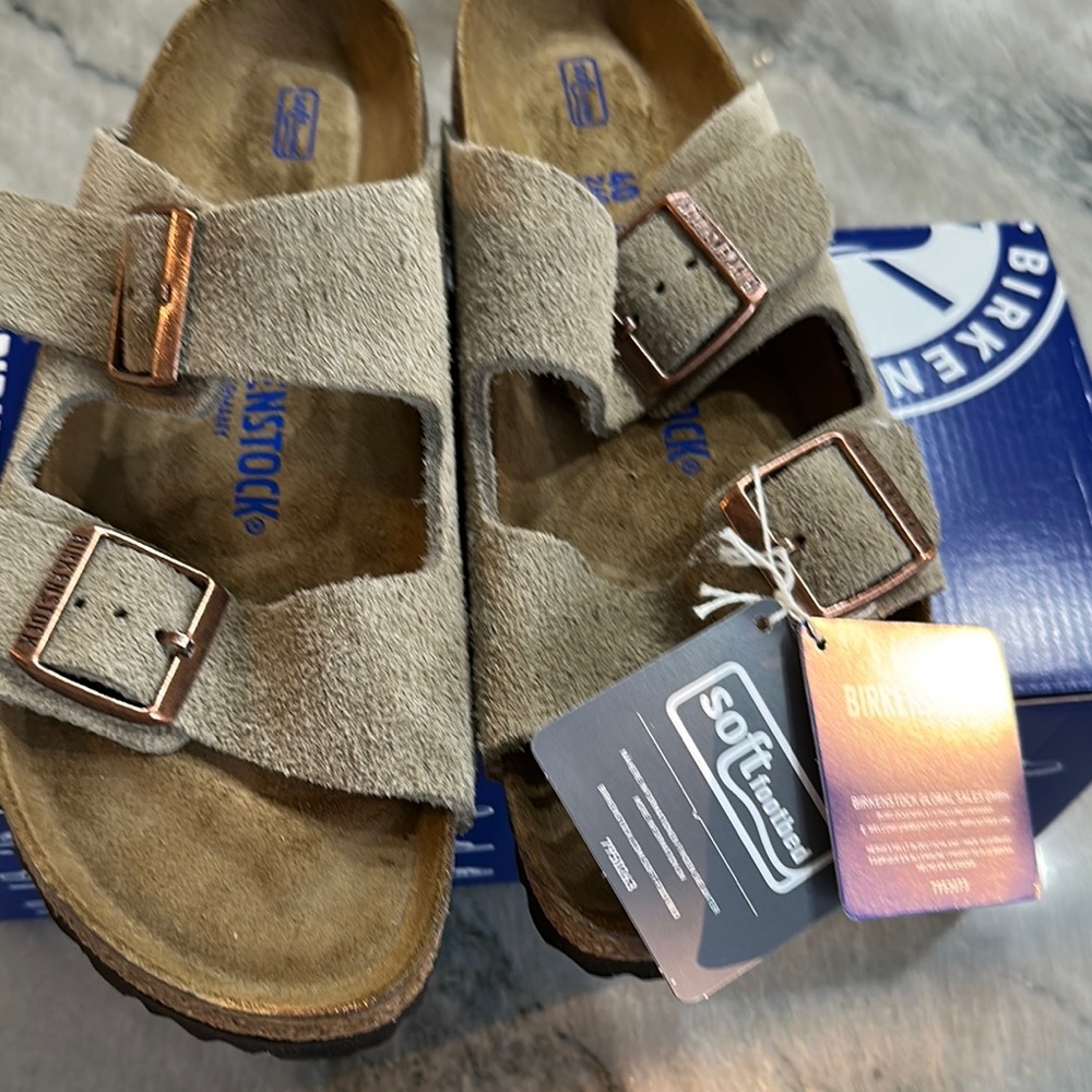 NWT** Birkenstock Arizona Soft Bed Suede Sandal